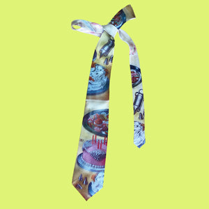 cake + cookies tie